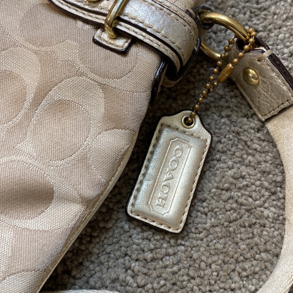 Coach Crossbody - Picture 5 of 5